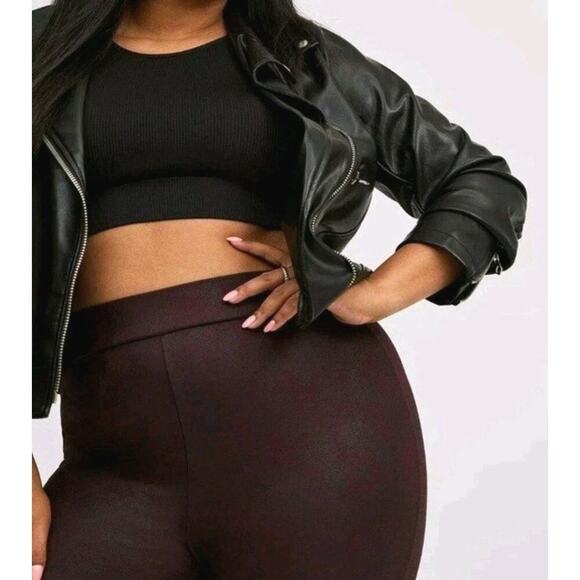 Torrid Leggings 2X Ponte Burgundy Foil Print Mid Rise Full Length Plus Size New - Picture 2 of 9